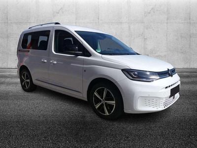 Begagnad VW Caddy Style 122 HK (89 kW) 2021 Vit Minibuss