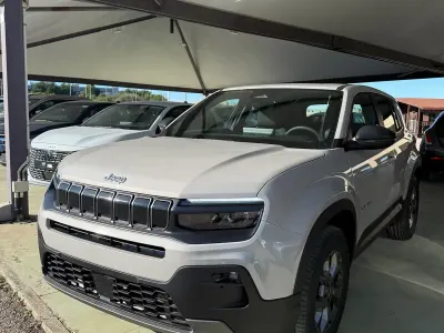 Nuova Jeep Avenger Longitude 100 CV (73 kW) 2026 Beige SUV