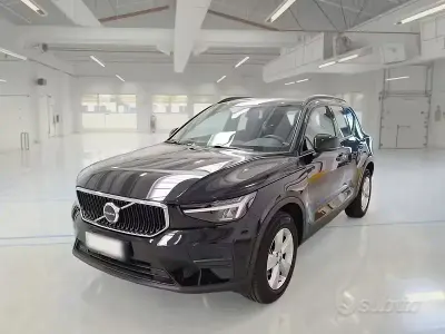 Usata Volvo XC40 129 CV (94 kW) 2023 Nero SUV