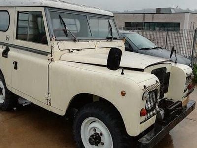 Usata Land Rover 88 89 CV (65 kW) 1977 Beige SUV