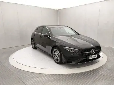 Usata Mercedes A200 AMG Line Premium 150 CV (110 kW) 2023 Nero Utilitaria