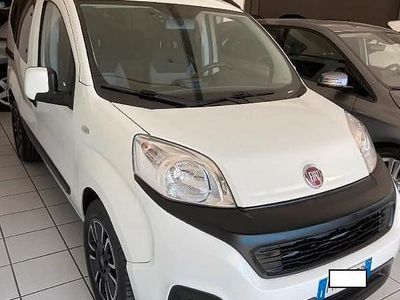 Usata Fiat Qubo Lounge 80 CV (58 kW) 2017 Bianco Monovolume