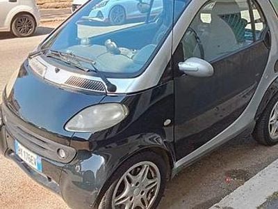 Usata Smart ForTwo Coupé 54 CV (39 kW) 2002 Utilitaria