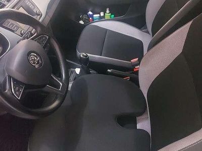 Usata Skoda Fabia Ambition 75 CV (55 kW) 2016 Berlina