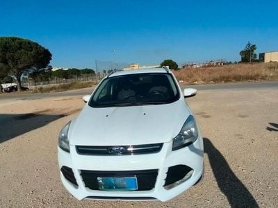 Usata Ford Kuga 120 CV (88 kW) 2014 Bianco SUV