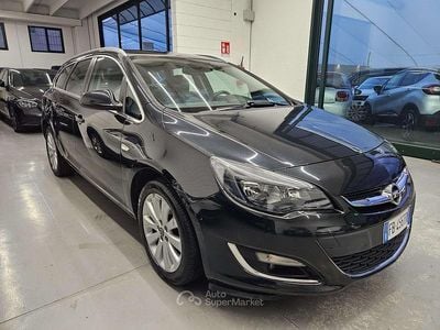 Usata Opel Astra Cosmo 140 CV (102 kW) 2015 Nero Station wagon