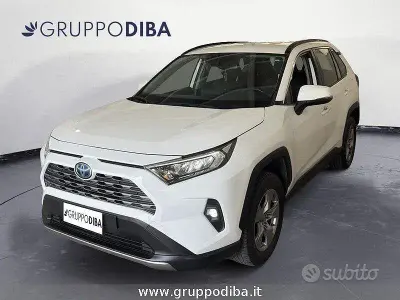 Second-hand Toyota RAV4 Hybrid Business Edition 218 CP (160 kW) 2022 Gri SUV
