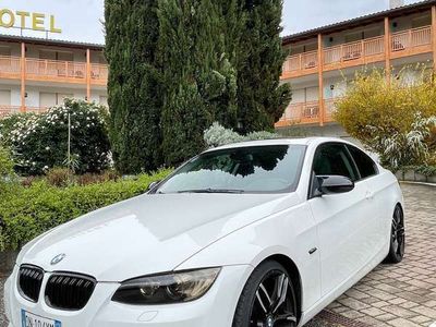 usata BMW 320 320 i Coupe Attiva