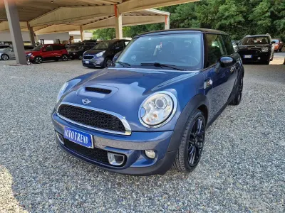 Usata Mini Cooper S 184 CV (135 kW) 2010 Blu/azzurro Utilitaria