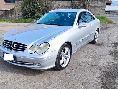 Usata Mercedes CLK270 Avantgarde 169 CV (124 kW) 2005 Grigio Coupé
