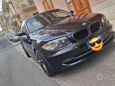 Usata BMW 120 2008 Nero Utilitaria