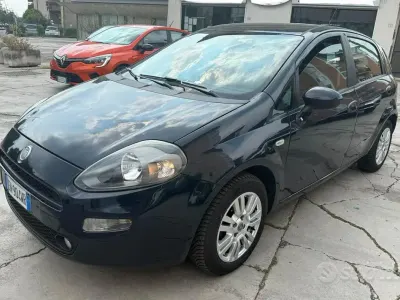 Usata Fiat Grande Punto 65 CV (47 kW) 2012 Utilitaria