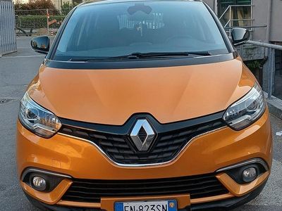 Usata Renault Scénic IV 110 CV (80 kW) 2018 Giallo Monovolume