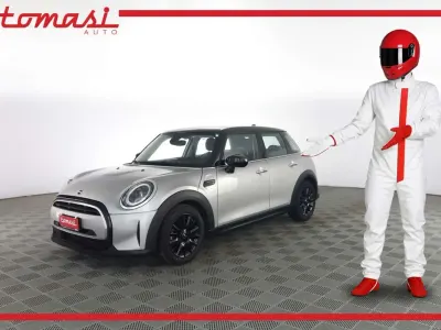Usata Mini Cooper Classic 136 CV (100 kW) 2023 Melting silver iii con tetto n Utilitaria
