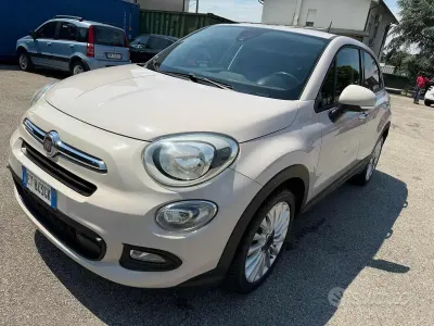 Usata Fiat 500X Business 120 CV (88 kW) 2015 Bianco SUV