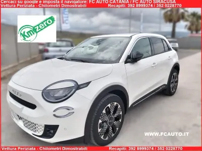 Nuova Fiat 600 La Prima 100 CV (73 kW) 2026 Bianco SUV