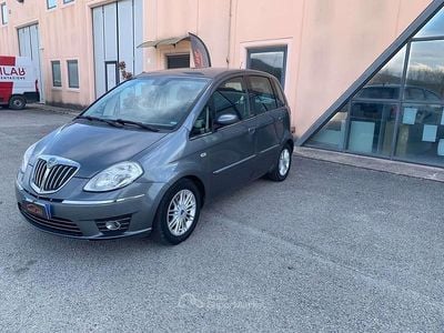 Usata Lancia Musa 90 CV (66 kW) 2009 Grigio Monovolume