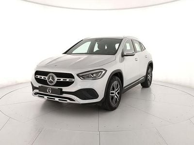 Begagnad Mercedes GLA180 135 HK (99 kW) 2023 Silver SUV