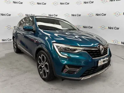 Usata Renault Arkana Techno 143 CV (105 kW) 2023 Blu SUV