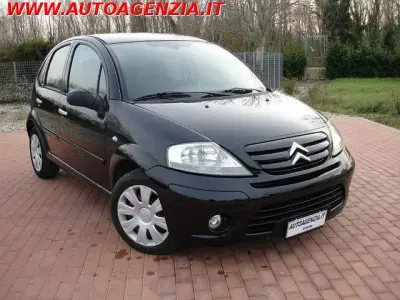 Usata Citroën C3 Exclusive 70 CV (51 kW) 2008 Nero Berlina