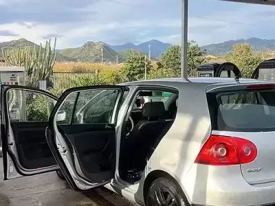 Begagnad VW Golf IV 105 HK (77 kW) 2006 Grå Sedan