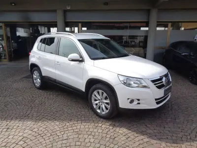 Usata VW Tiguan Sport 140 CV (102 kW) 2011 Bianco SUV