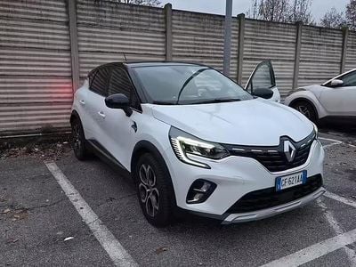 Usata Renault Captur Intens 101 CV (74 kW) 2021 Bianco SUV