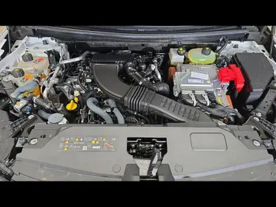 Usata Renault Austral Techno 200 CV (147 kW) 2023 Bianco SUV