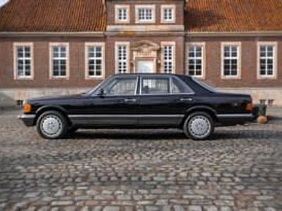 Usata Mercedes 500 231 CV (169 kW) 1982 Nero Berlina