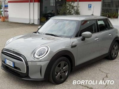 Usata Mini Cooper Classic 102 CV (75 kW) 2022 Grigio Utilitaria