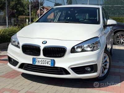 BMW 218