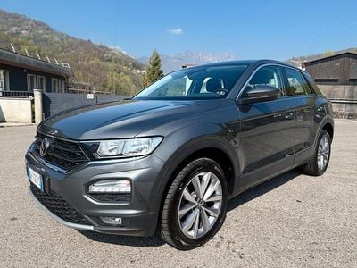 Usata VW T-Roc Business 150 CV (110 kW) 2021 Grigio SUV