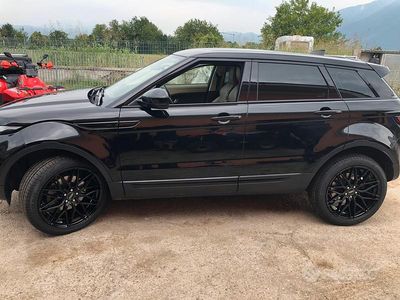 Usata Land Rover Range Rover evoque 150 CV (110 kW) 2017 Nero Station wagon