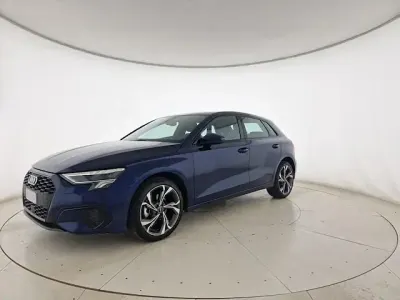 Gebraucht Audi A3 Advanced 110 PS (80 kW) 2023 Blau Limousine