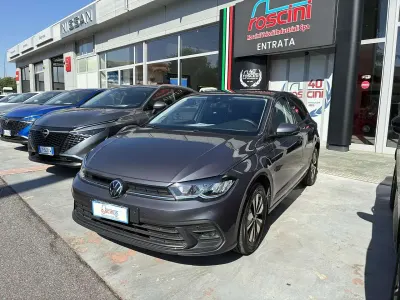 Usata VW Polo Edition 80 CV (58 kW) 2024 Grigio Utilitaria