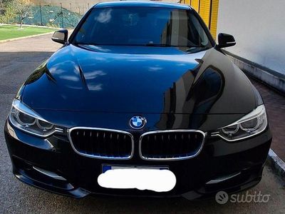 Usata BMW 318 Sport Line 2014 Nero Station wagon