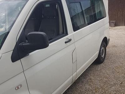 Begagnad VW Transporter 105 HK (77 kW) 2018 Vit Van