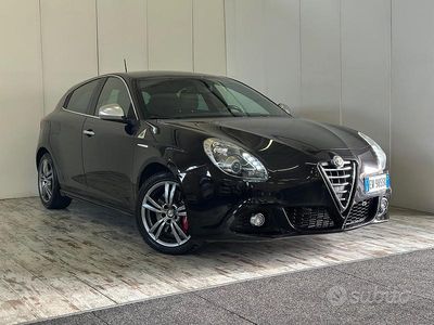 Marrone Usata 2014 Alfa Romeo Giulietta Quadrifoglio Verde Berlina | 9500 € (Ottimo prezzo)
