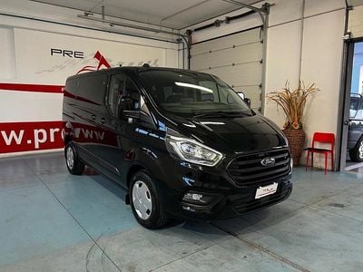 Usata Ford Transit Custom Trend 130 CV (95 kW) 2022 Nero Station wagon