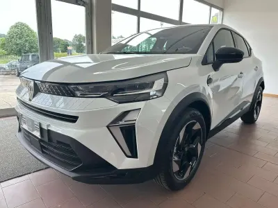Nuova Renault Captur Techno 101 CV (74 kW) 2026 Bianco nacrè SUV