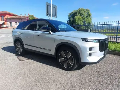 Nuova Jaecoo 7 143 CV (105 kW) 2026 Argento SUV