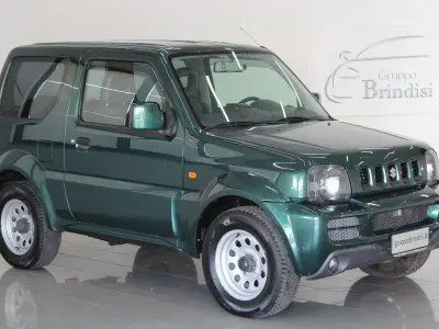 Usata Suzuki Jimny 85 CV (62 kW) 2008 Verde SUV