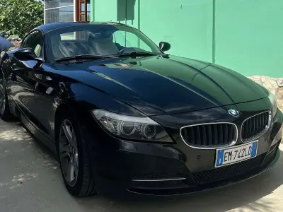 Usata BMW Z4 Efficient Dynamics 245 CV (180 kW) 2012 Blu Cabrio