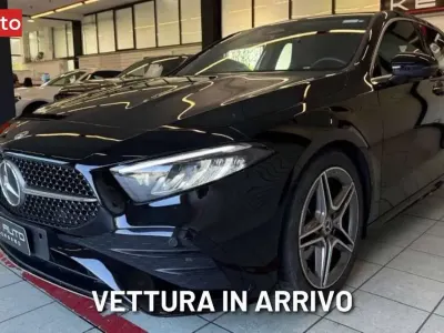 Usata Mercedes A180 AMG Line Premium 136 CV (100 kW) 2025 Nero Berlina