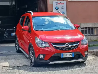 Usata Opel Karl Rocks 75 CV (55 kW) 2018 Rosso Utilitaria