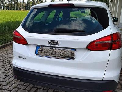 Usata Ford Focus 95 CV (69 kW) 2017 Bianco Station wagon