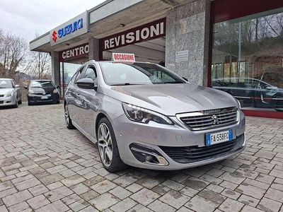 Argento mett. Usata 2015 Peugeot 308 GT-line Station wagon | 8500 € (Buon prezzo)