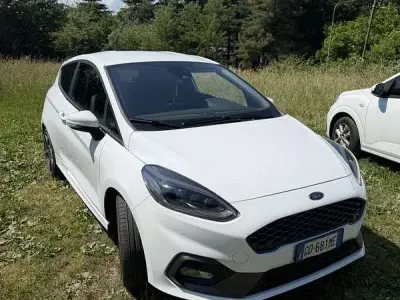 Usata Ford Fiesta ST 205 CV (150 kW) 2021 Bianco Utilitaria