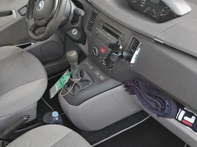 Usata Fiat Idea Active 70 CV (51 kW) 2005 Grigio Monovolume