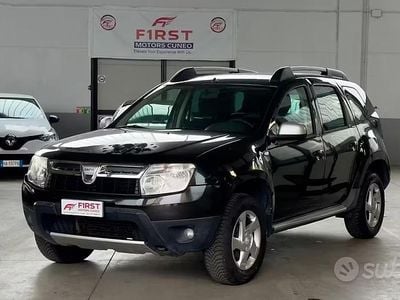Occasion Dacia Duster Lauréate 110 ch (80 kW) 2011 Noir SUV